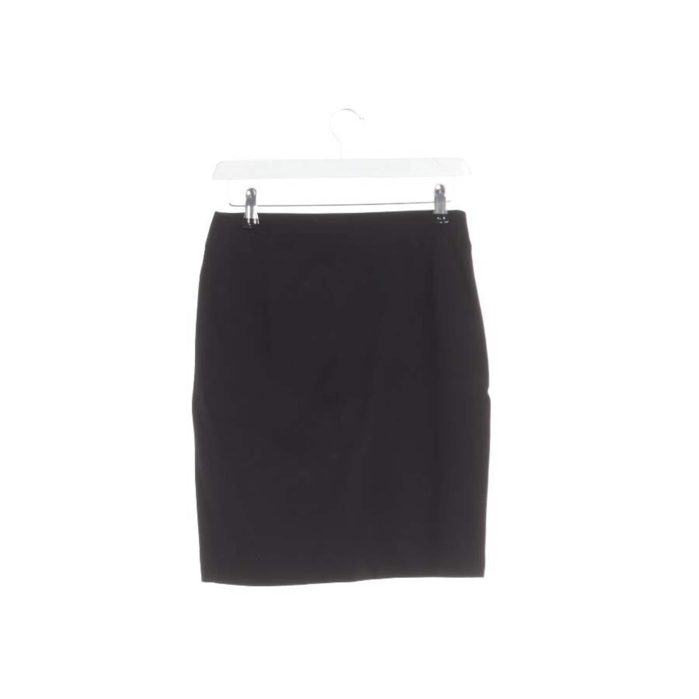 Marc Cain Skirt in S in Black