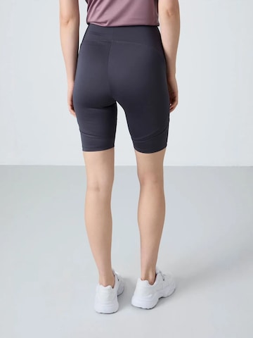 Tommy Life - Tapered Leggings 'Gamaschen' em cinzento