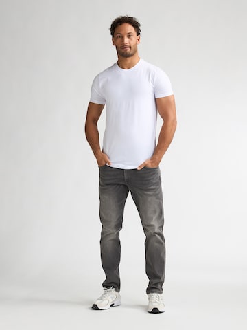 Petrol Industries Shirt in White: front