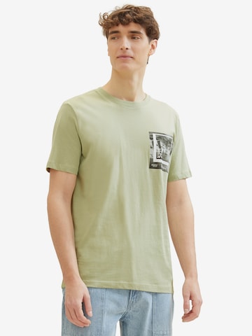 T-Shirt TOM TAILOR DENIM en vert : devant