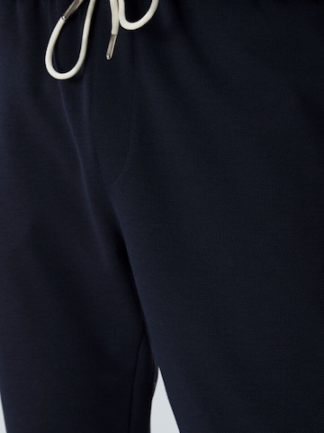 Tommy Life Tapered Workout Pants 'Jogginghose' in Blue