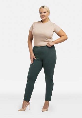 Coupe slim Pantalon 'ROBERTO ' Karko en vert