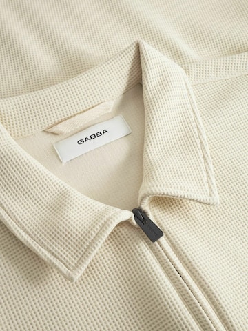 T-Shirt 'Island' GABBA en blanc