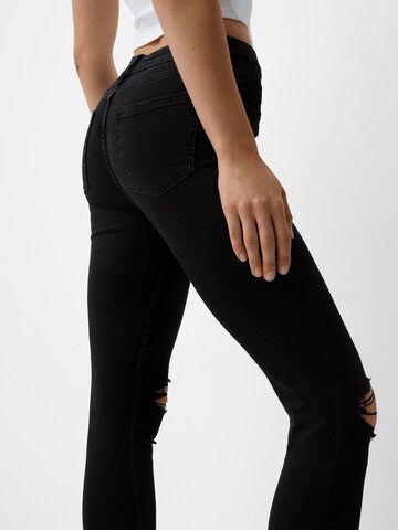 Bershka Skinny Džínsy - Čierna