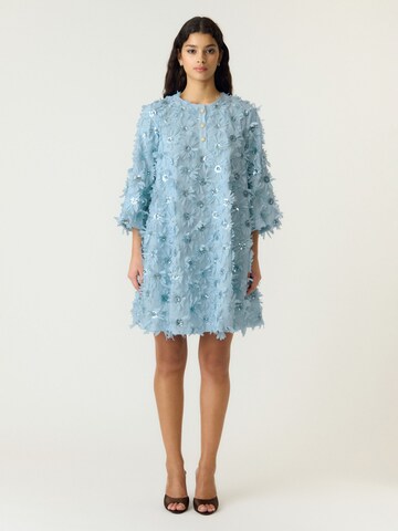 YAS Jurk in Blauw: voorkant