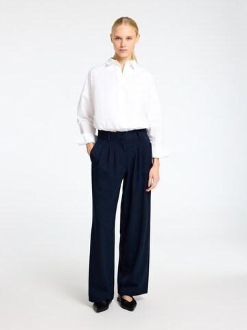 SELECTED FEMME Wide leg Pleat-Front Pants in Blue