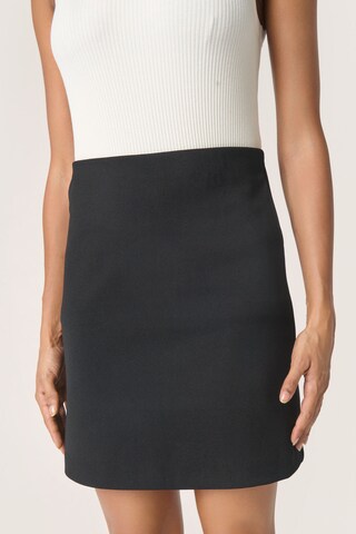 Jupe 'Bea' SOAKED IN LUXURY en noir