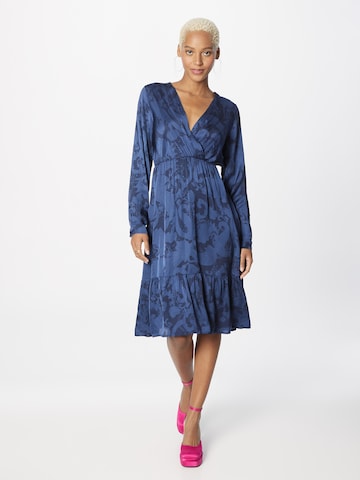 Wallis Dress in Blue: front