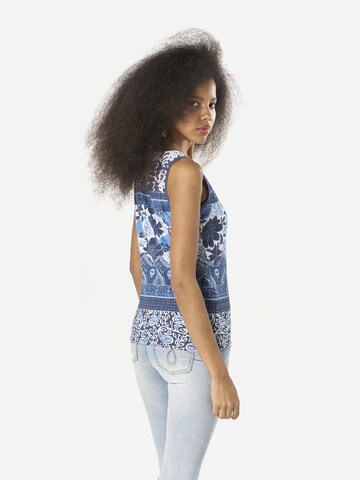 Tricou de la KOROSHI pe albastru