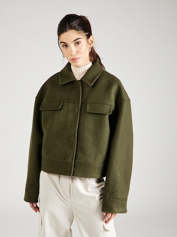 NA-KD Between-Season Jacket in Green: front