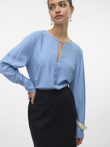 VERO MODA Blouse in Blauw