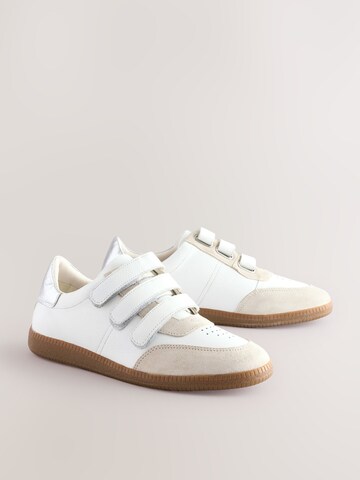 Next Низкие кроссовки 'Forever Comfort' в Белый