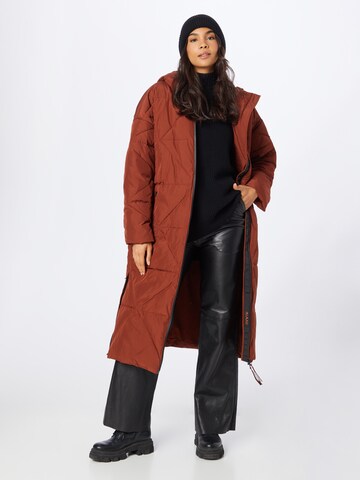 Riani Between-Seasons Coat in Brown