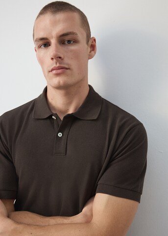 Tricou 'REA' de la MANGO MAN pe maro
