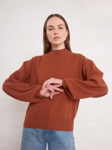 Aligne Sweater 'Eula' in Brown: front