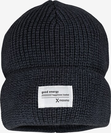 MAXIMO Beanie in Black: front