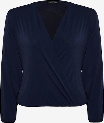Trendyol Curve Blouse in Blauw: voorkant