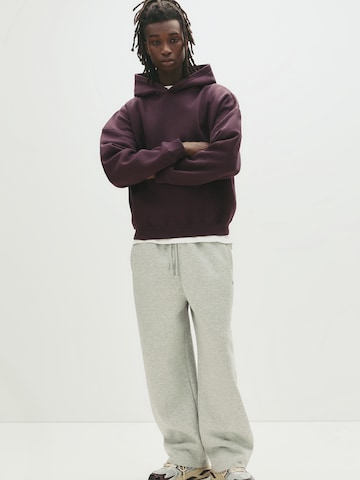Pull&Bear Sweatshirt 'STWD' in Red