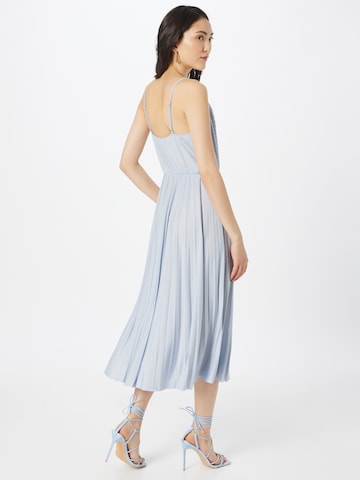 Robe 'Claire' ABOUT YOU en bleu