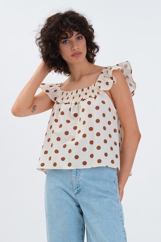 Aligne Top 'Florrie' in White: front