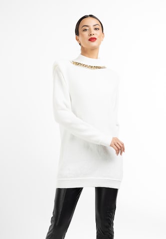 faina Knitted dress in White: front