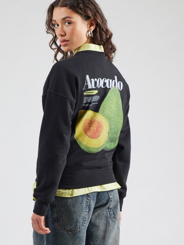 ONLYSweater majica 'ONLPhilea' - crna boja: prednji dio