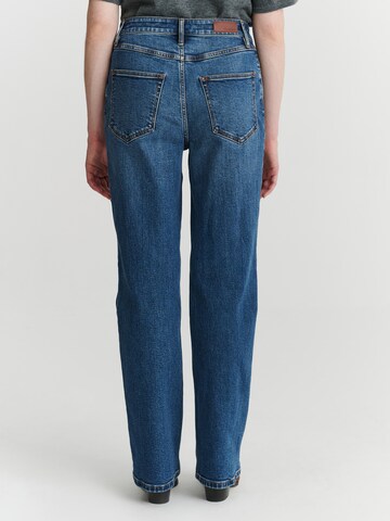 TATUUM Regular Jeans 'Yuki' in Blau