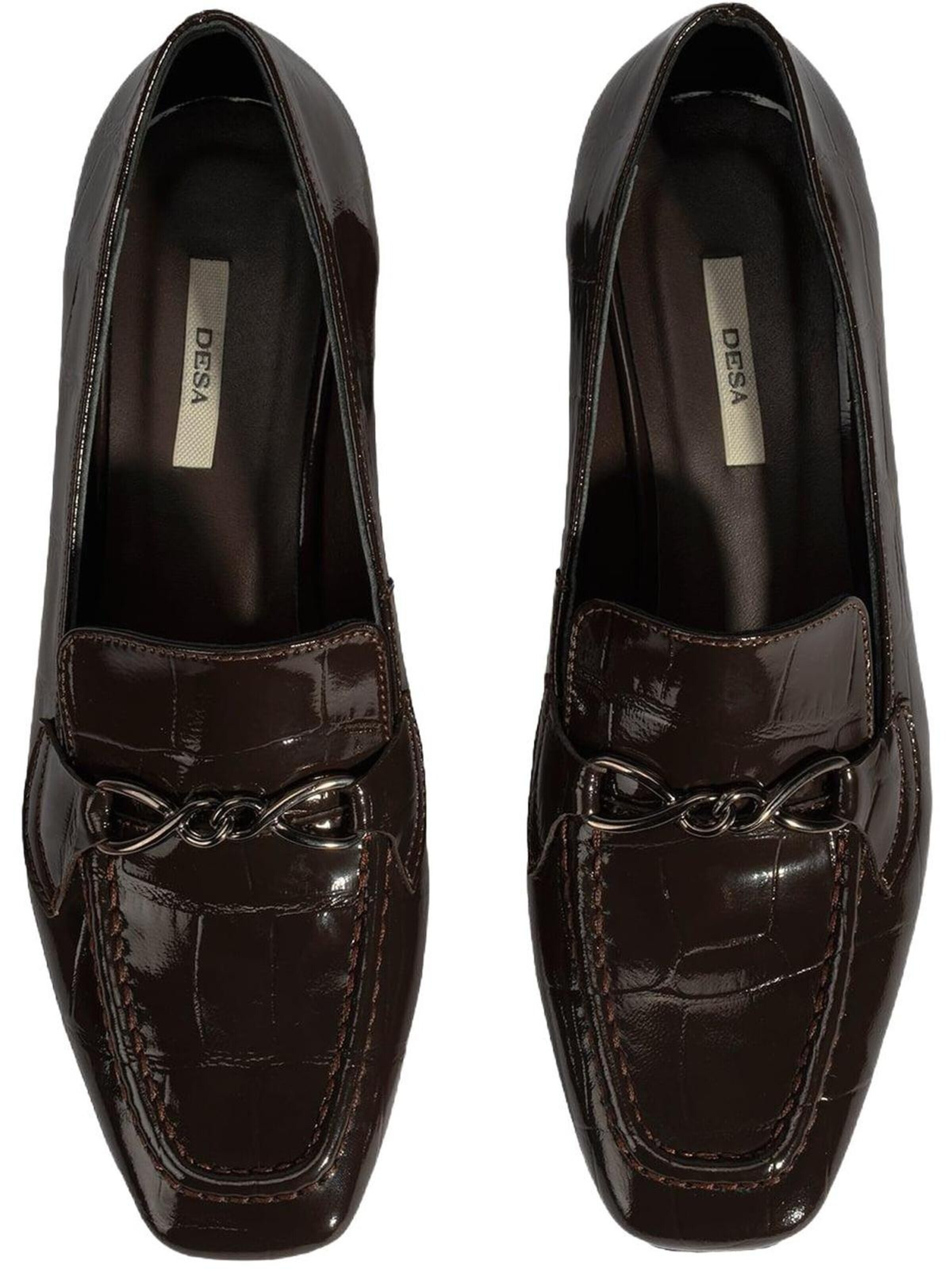 Desa Mocassins in Bruin