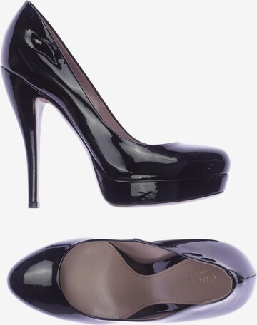 Gucci High Heels & Pumps in 38,5 in Black: front