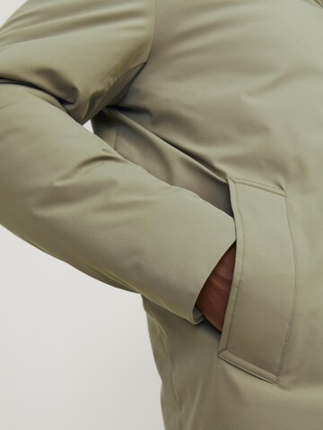 JACK & JONES Tussenjas 'Pea' in Groen
