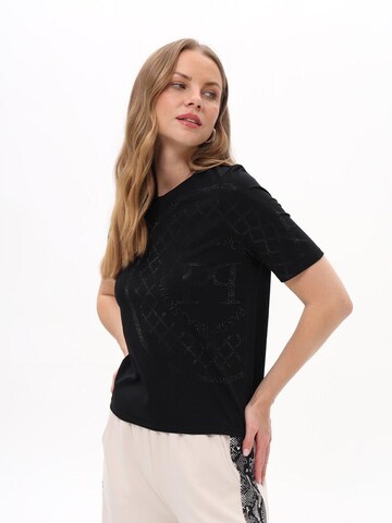 Passioni Shirt in Black: front