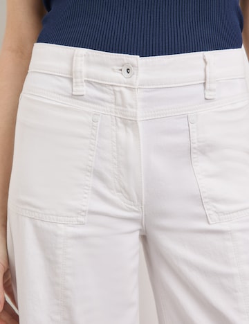GERRY WEBER Wide leg Pleated Jeans 'MIR꞉JA ' in White