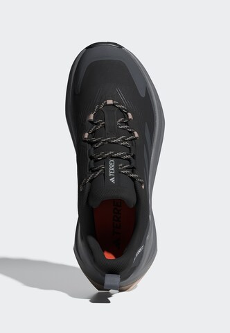 Scarpa bassa 'Trailmaker 2.0' di ADIDAS TERREX in nero