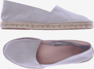 Zign Flats & Loafers in 42 in Grey: front