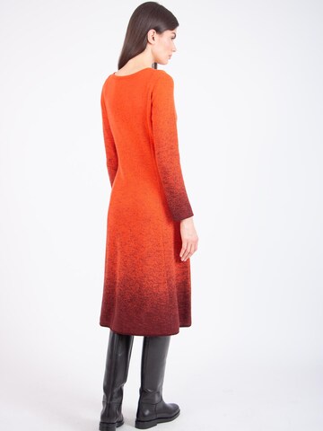IVKO Strickkleid 'Murmuration' in Orange