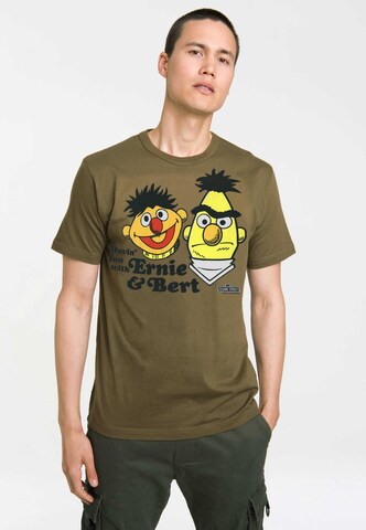 LOGOSHIRT Shirt 'Sesamstrasse - Ernie & Bert | Havin' Fun' in Green: front