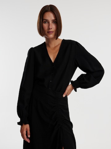 EDITED - Blusa 'Marah' en negro: frente