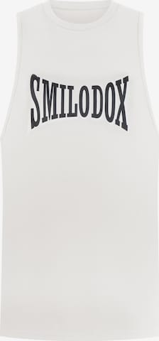 Smilodox Shirt 'Classic Pro' in Wit: voorkant