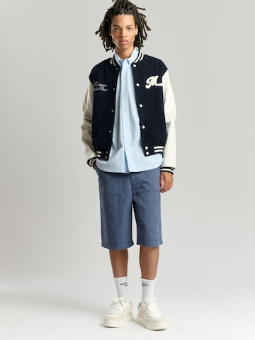 Mansour Übergangsjacke 'College Varsity Jacket' in Blau