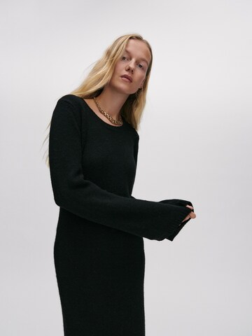 Robe 'Elin' ABOUT YOU x Marie von Behrens en noir : devant