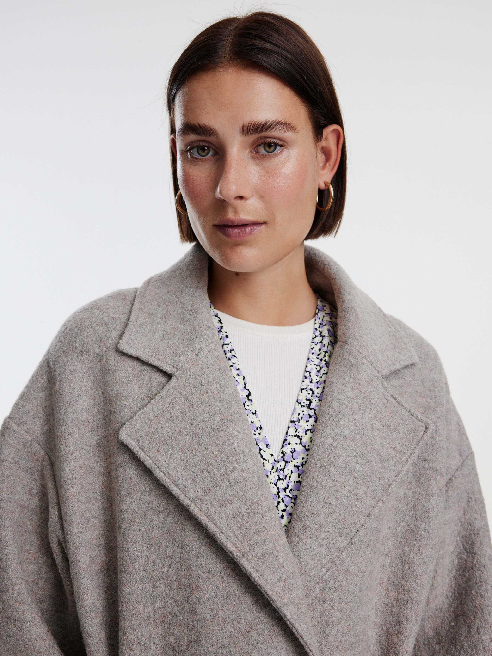 EDITED Produits Manteau mi-saison 'SILKA' beige