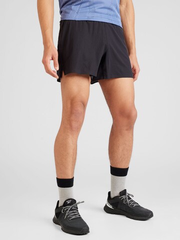 Regular Pantalon de sport 'METARUN' ASICS en noir : devant