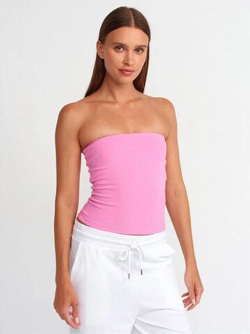 Top di Dilvin in rosa: frontale