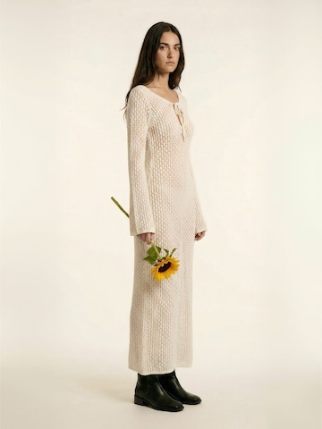 Robe ' Ibizacras ' Crās en blanc