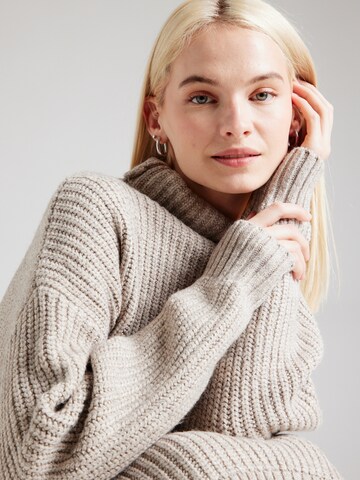 Abito in maglia di Superdry in grigio