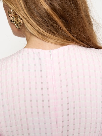 minus Šaty 'Kaja' – pink