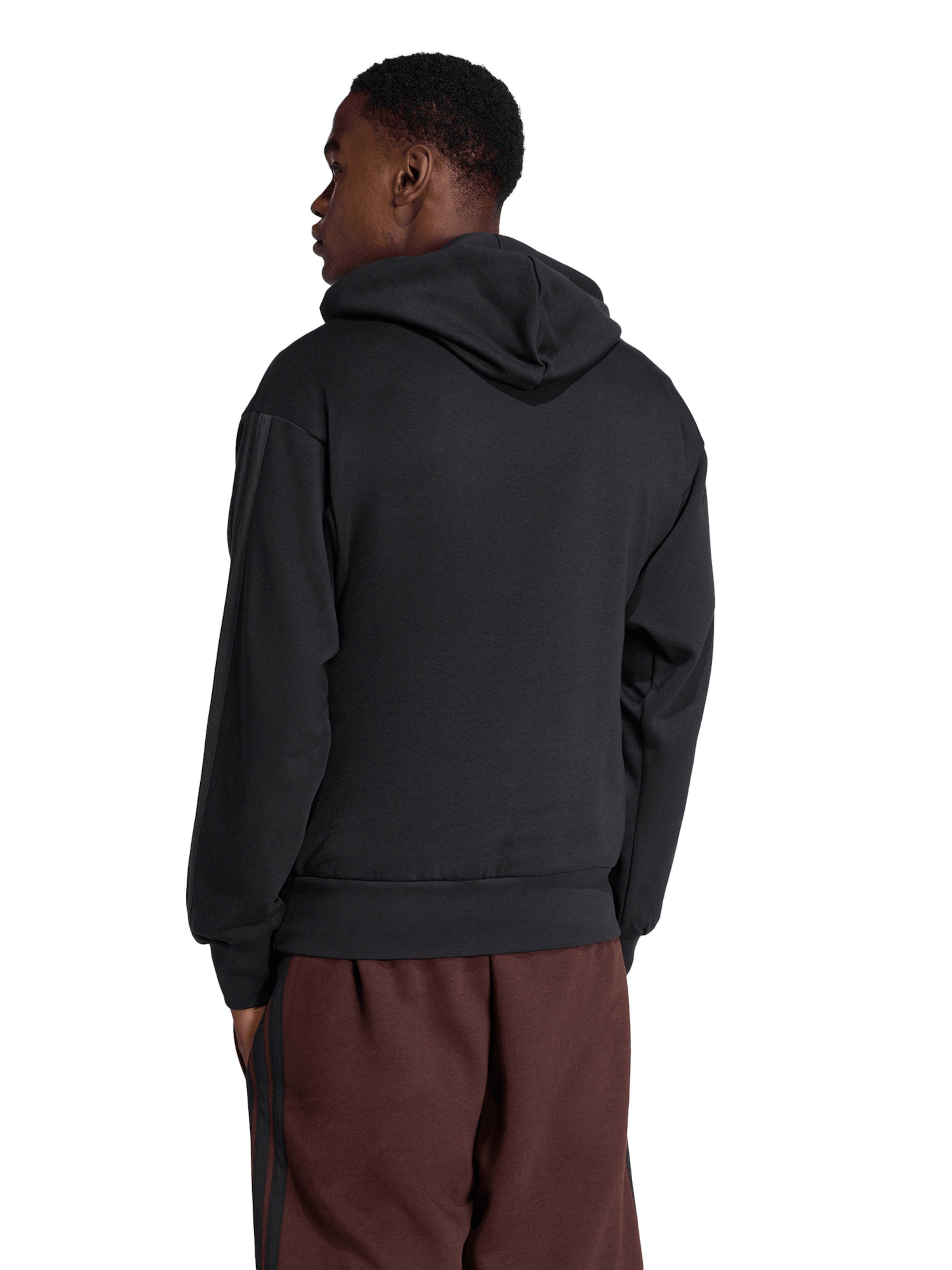 ADIDAS SPORTSWEAR Urheilullinen collegepaita 'Essentials' värissä musta