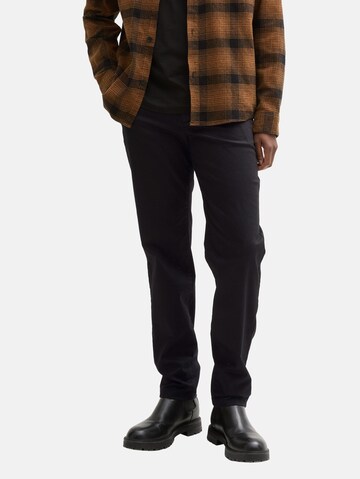 TOM TAILOR DENIM Regular Chino trousers in Black: front