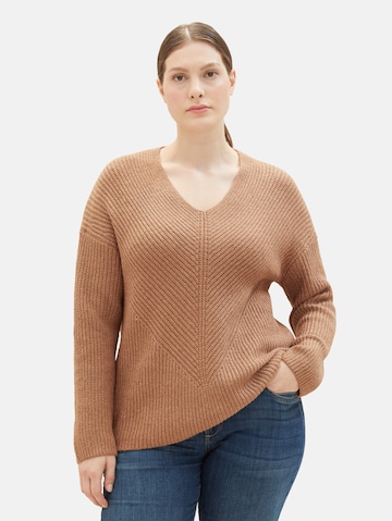 Tom Tailor Women + Sweter w kolorze brązowy: przód