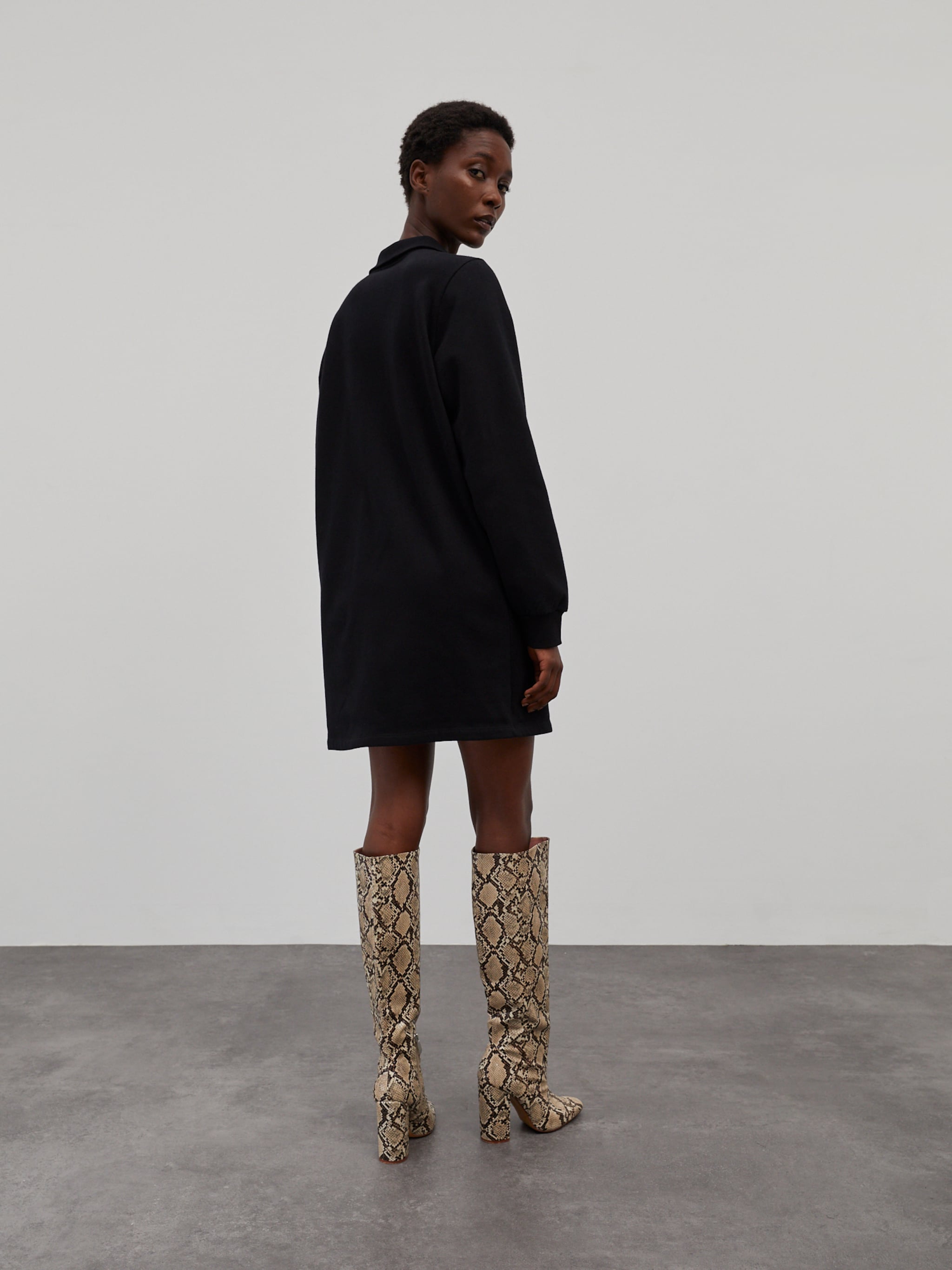 EDITED Produits Robe 'Glennis' noir